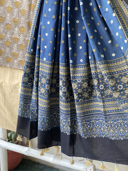 GREY-INDIGO AJRAKH COTTON BLOCK PRINT DUPATTA SET