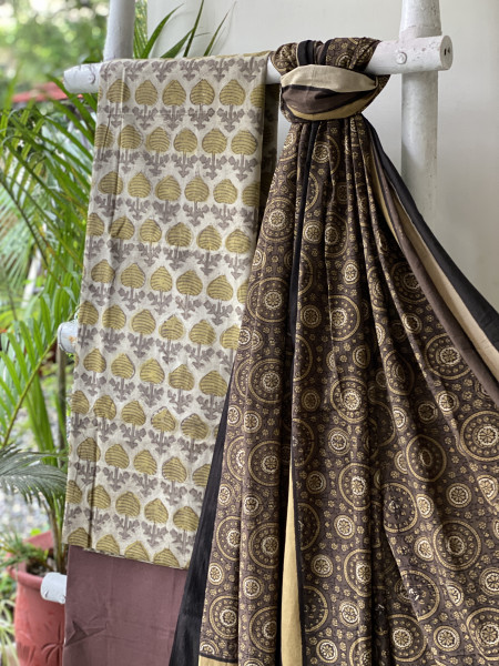 BEIGE-BROWN AJRAKH COTTON BLOCK PRINT DUPATTA SET
