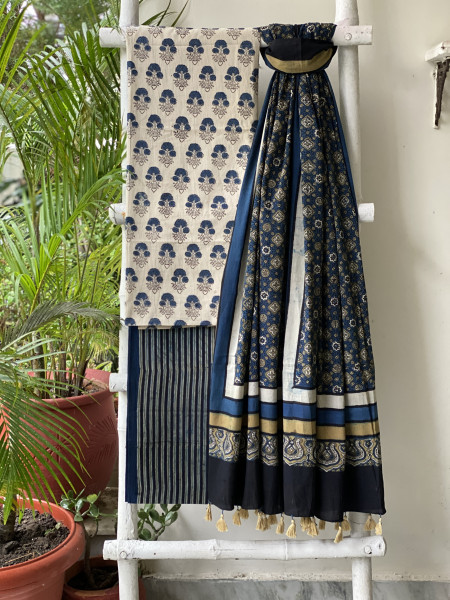 BEIGE-INDIGO AJRAKH COTTON BLOCK PRINT DUPATTA SET