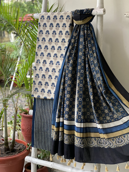 BEIGE-INDIGO AJRAKH COTTON BLOCK PRINT DUPATTA SET