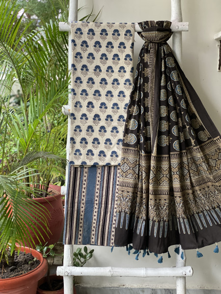 BEIGE-BLACK AJRAKH COTTON BLOCK PRINT DUPATTA SET
