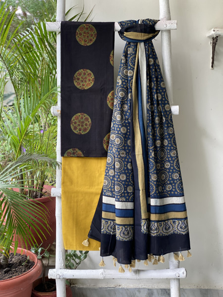 BLACK-INDIGO AJRAKH COTTON BLOCK PRINT DUPATTA SET