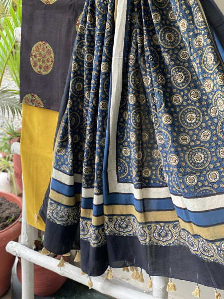 BLACK-INDIGO AJRAKH COTTON BLOCK PRINT DUPATTA SET