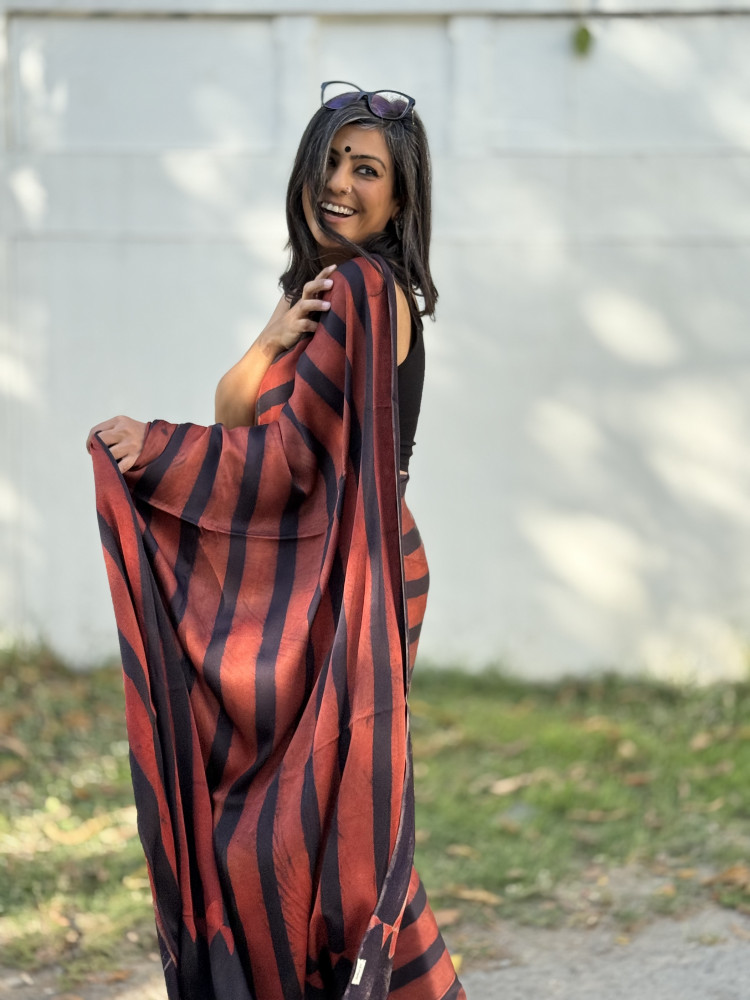 Image of MAROON-BLACK MODAL SILK AJRAKH BLOCK PRINT SARI