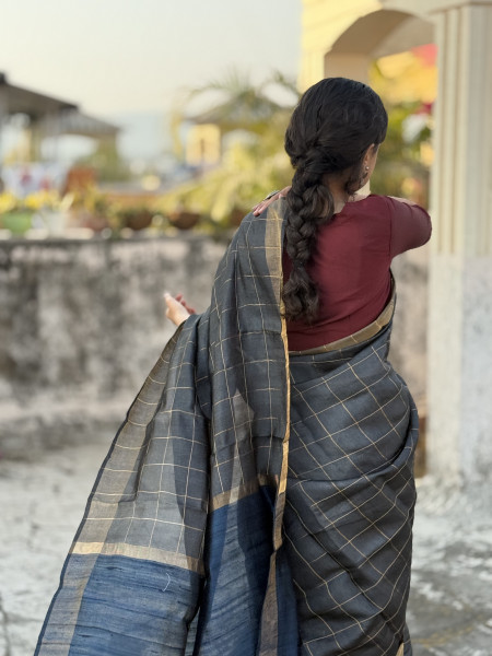 CHARCOAL-INDIGO HAND WOVEN TUSSAR SILK SARI