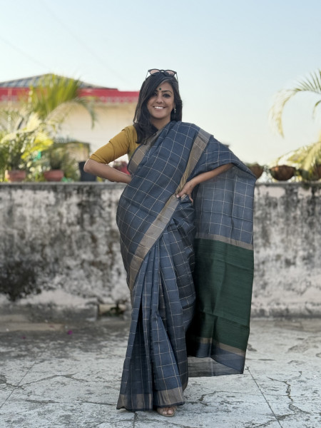 CHARCOAL-GREEN HAND WOVEN TUSSAR SILK SARI