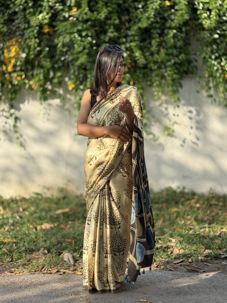 IVORY-BLACK MODAL SILK AJRAKH BLOCK PRINT SARI