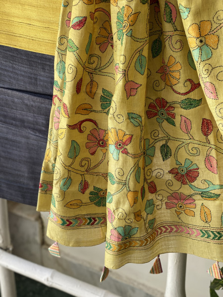 MUSTARD & YELLOW SILK KANTHA EMBROIDERED dupatta  SET