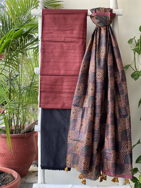 MAROON & BLACK TUSSAR SILK KANTHA EMBROIDERED dupatta  SET