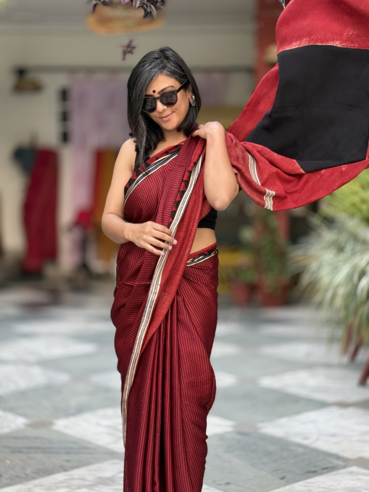 Image of MAROON-BLACK MODAL SILK AJRAKH BLOCK PRINT SARI