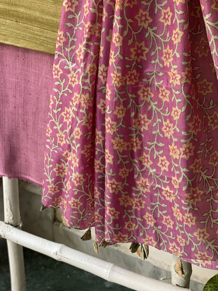 MEHNDI GREEN TUSSAR SILK KANTHA EMBROIDERED dupatta  SET