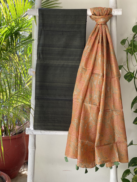 BOTTLE GREEN & MUSTARD TUSSAR SILK KANTHA EMBROIDERED dupatta  SET