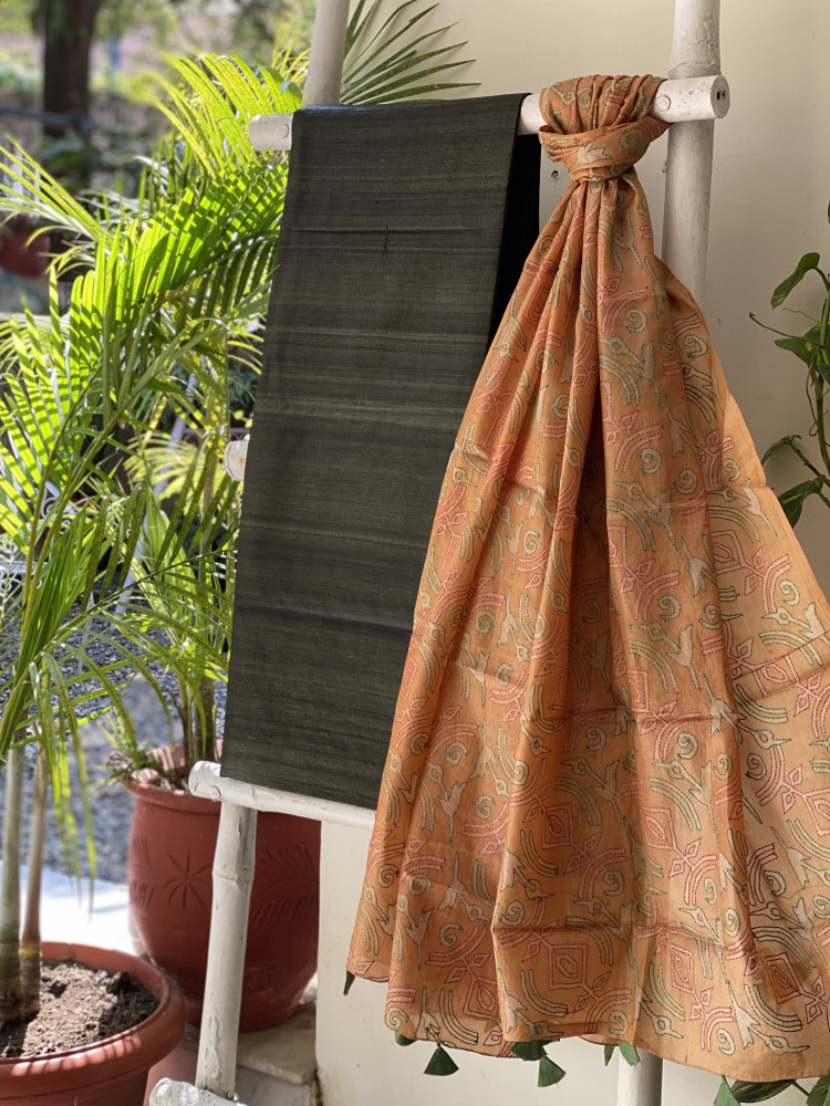 Image of BOTTLE GREEN &amp; MUSTARD TUSSAR SILK KANTHA EMBROIDERED dupatta  SET