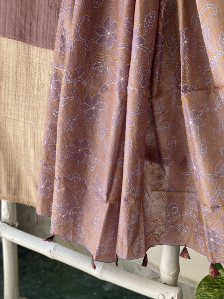 BROWN & FAWN TUSSAR SILK KANTHA EMBROIDERED dupatta  SET