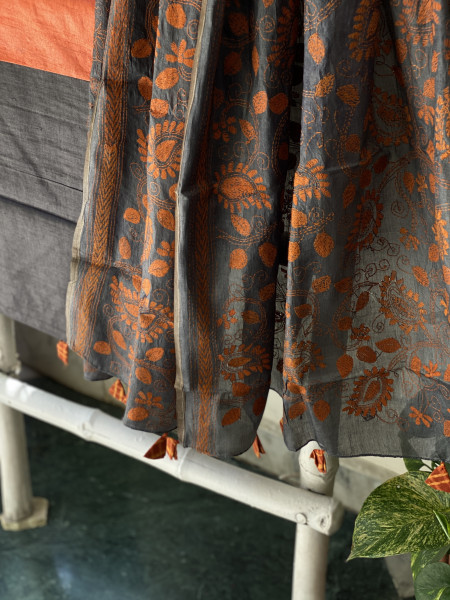 RUST & BLACK TUSSAR SILK KANTHA EMBROIDERED dupatta  SET