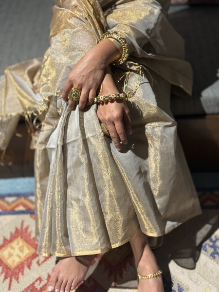 'INDIRA' ASH GREY ZARI WOVEN MAHESHWARI SILK  SARI