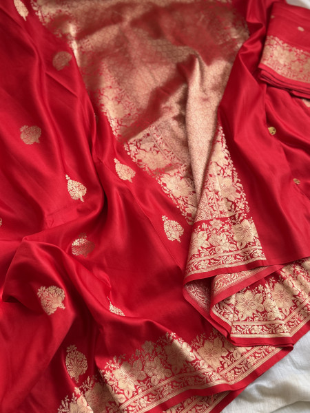 RED BANARASI HAND WOVEN PURE MASHRU SILK SARI