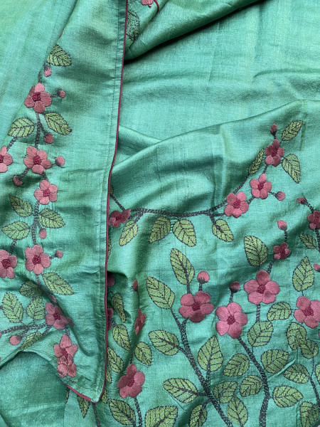 GREEN  TUSSAR SILK HAND EMBROIDERED SARI