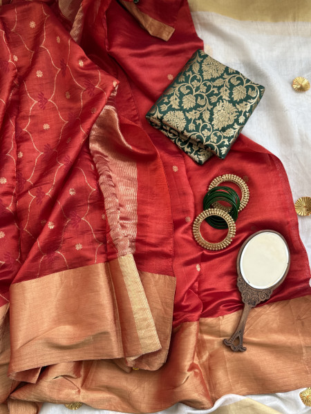 RUST-RED HAND WOVEN PURE SILK SARI