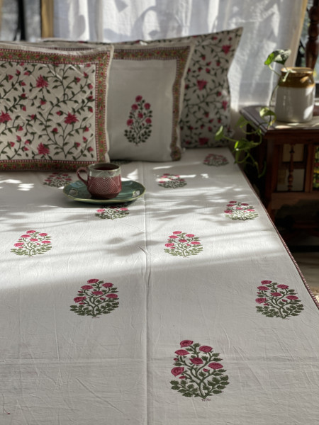 OFF WHITE COTTON HAND BLOCK PRINT double BEDSHEET
