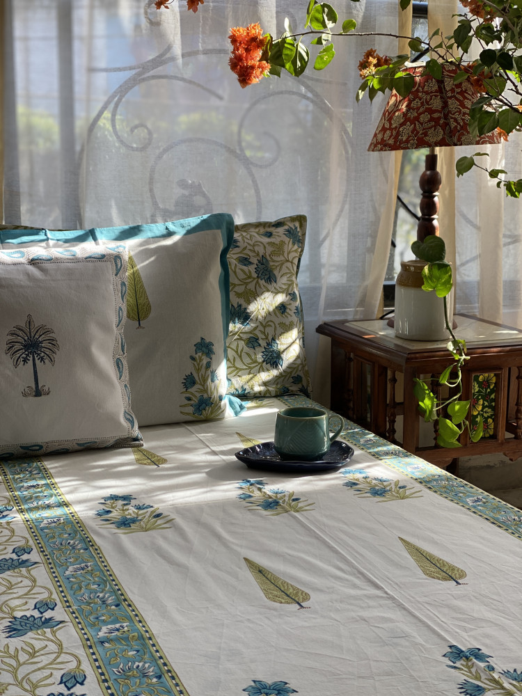 Image of OFF WHITE-BLUE COTTON HAND BLOCK PRINT double BEDSHEET