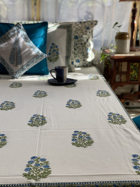 OFF WHITE COTTON HAND BLOCK PRINT KING BEDSHEET