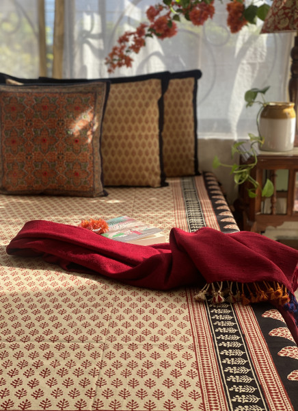 BEIGE COTTON "BAGH" HAND BLOCK PRINT DOUBLE BEDSHEET