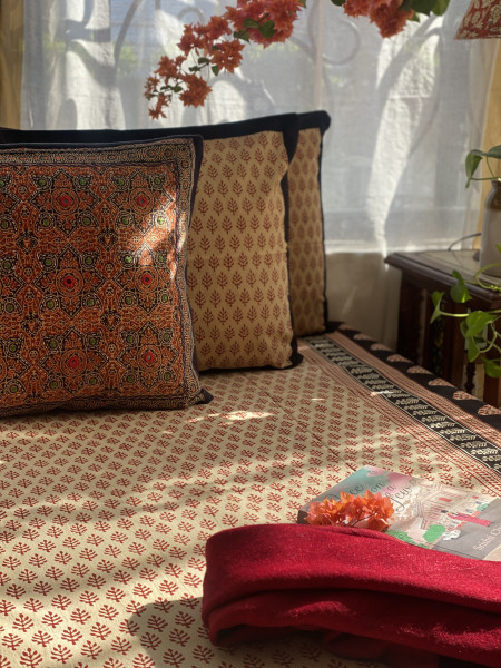 BEIGE COTTON "BAGH" HAND BLOCK PRINT DOUBLE BEDSHEET