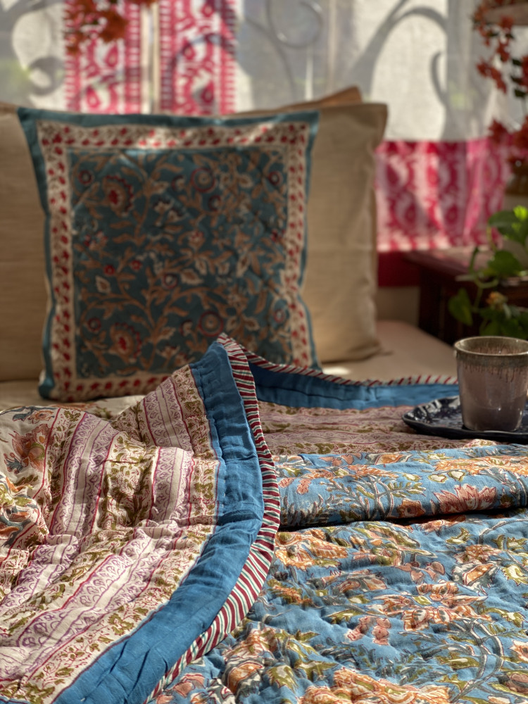 Image of BLUE Cotton Block Print DOUBLE JAIPURI RAZAI