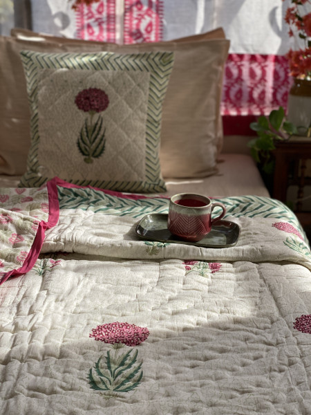 OFF WHITE Cotton Block Print DOUBLE JAIPURI RAZAI