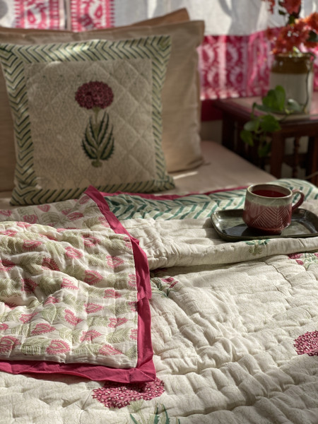 OFF WHITE Cotton Block Print SINGLE JAIPURI RAZAI