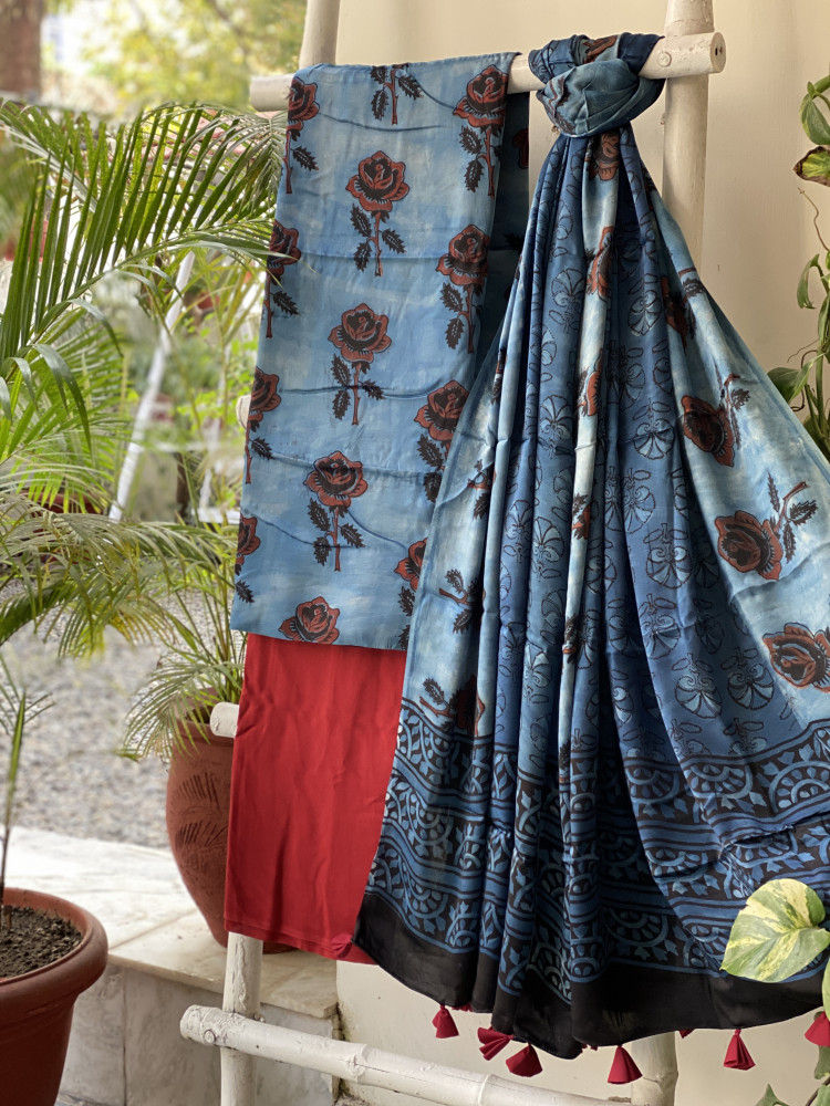 Image of INDIGO-RED AJRAKH MODAL SILK DUPATTA SET