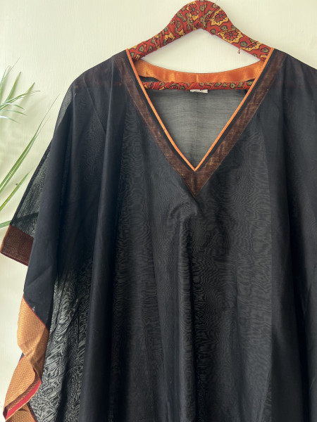BLACK & RED MAHESHWARI SILK & COTTON KAFTAN SET
