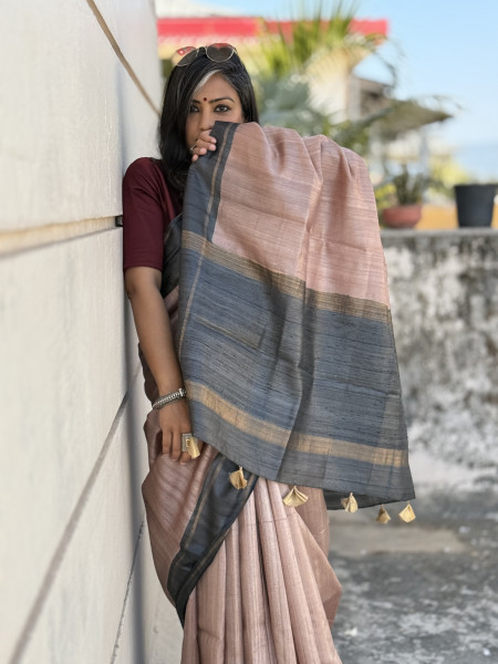 SALMON-CHARCOAL HAND WOVEN TUSSAR SILK SARI