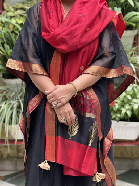 BLACK & RED MAHESHWARI SILK & COTTON KAFTAN SET