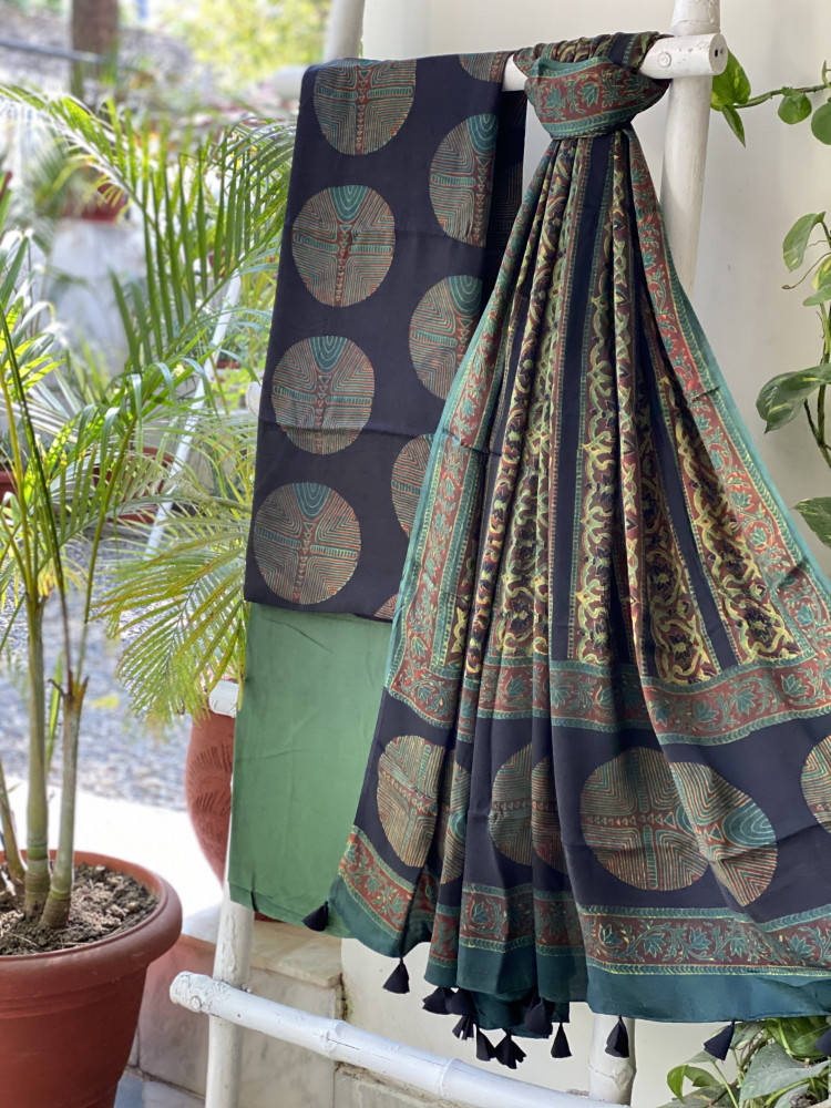 Image of BLACK-GREEN AJRAKH MODAL SILK DUPATTA SET
