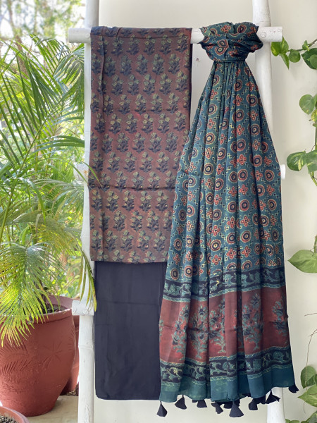 MAROON-GREEN AJRAKH MODAL SILK DUPATTA SET