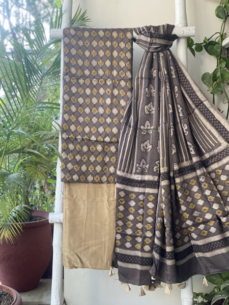 GREY AJRAKH MODAL SILK DUPATTA SET