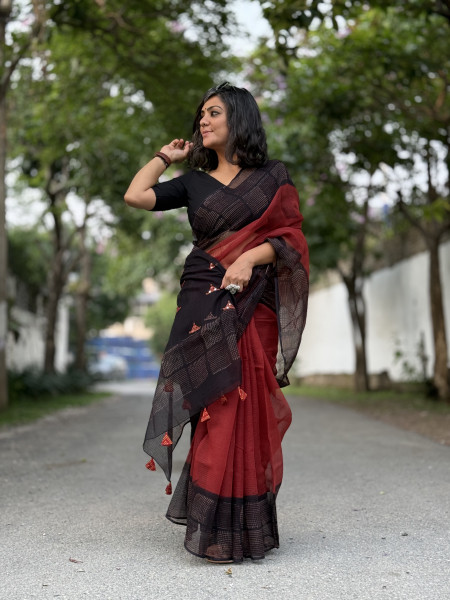 MAROON-BLACK HAND BLOCK PRINT EMBROIDERED COTTON KOTA SARI