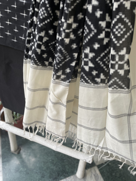 BLACK & WHITE COTTON IKKAT DUPATTA SET