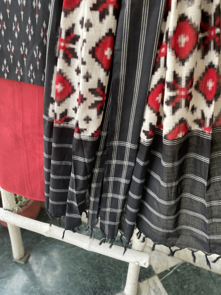 BLACK & RED COTTON IKKAT DUPATTA SET