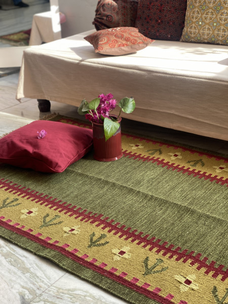 GREEN WOOL & COTTON HAND WOVEN DURRIE