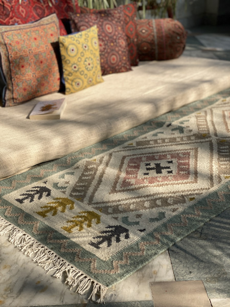 MULTI COLOUR WOOL & COTTON KILIM HAND WOVEN DURRIE