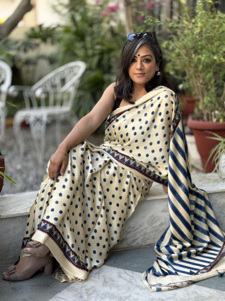 IVORY-INDIGO MODAL SILK AJRAKH BLOCK PRINT SARI