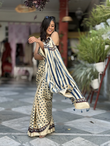 IVORY-INDIGO MODAL SILK AJRAKH BLOCK PRINT SARI