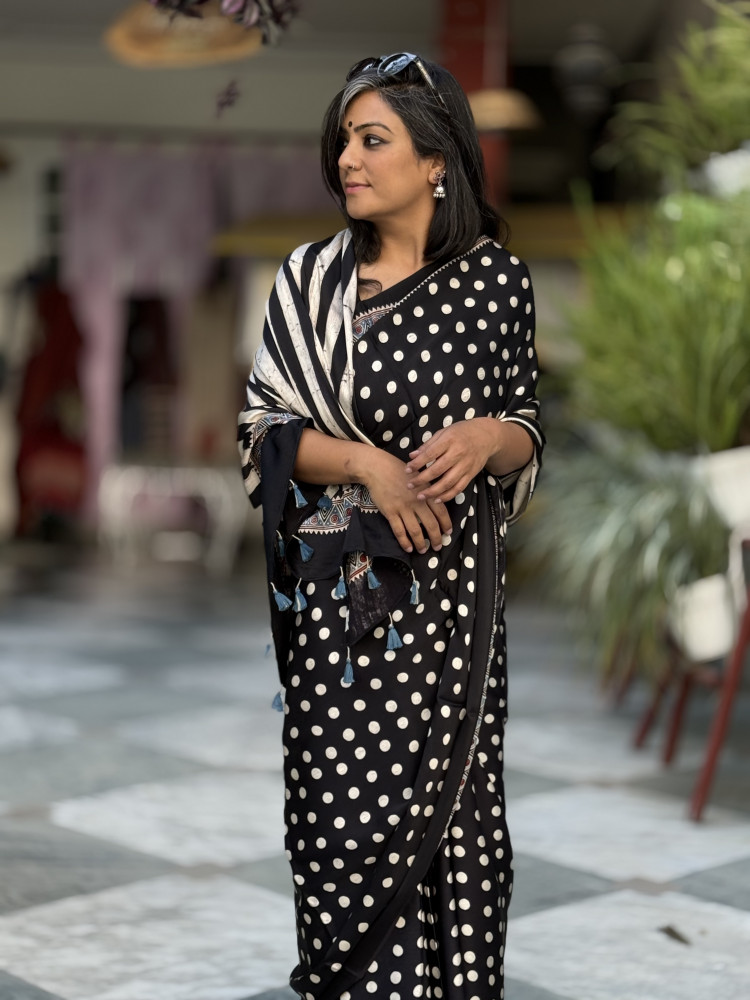 Image of BLACK-WHITE MODAL SILK AJRAKH BLOCK PRINT SARI
