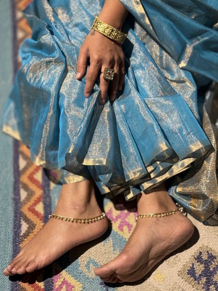 Image of 'SAMRIDDHI' SKY BLUE ZARI WOVEN MAHESHWARI SILK  SARI