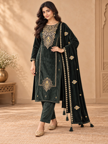 Image of Dark Bottle Green Velvet-Style Embroidered Kurta Pant Set with Dupatta