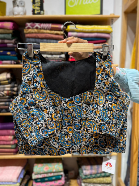 Stretchable Blouse - Size 36 to 38 - Multicolour