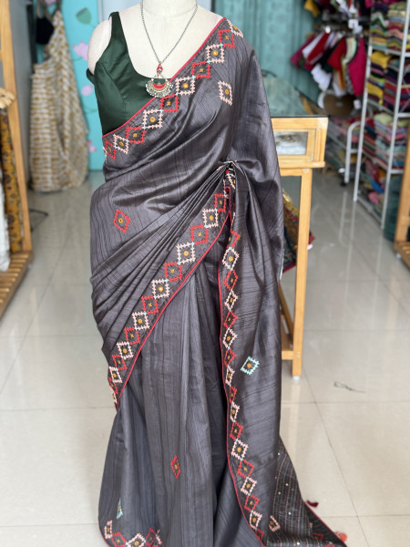 Semi Tussar - Gujarati Handwork Saree